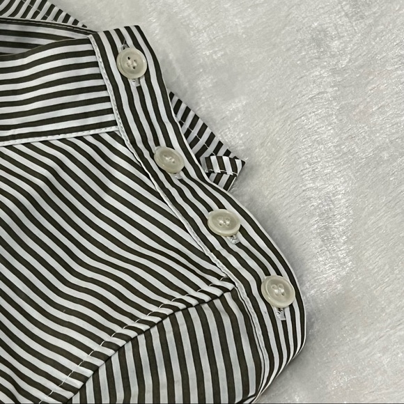 J Crew Size 14 Striped Mocked Neck Blouse - Picture 5 of 6